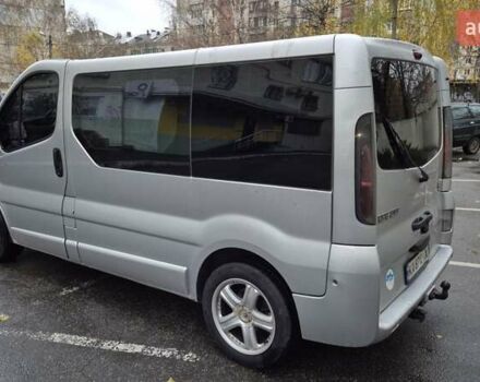 Сірий Рено Трафік, об'ємом двигуна 2.5 л та пробігом 350 тис. км за 8200 $, фото 4 на Automoto.ua