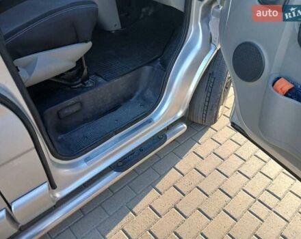 Сірий Рено Трафік, об'ємом двигуна 2.46 л та пробігом 400 тис. км за 7500 $, фото 1 на Automoto.ua