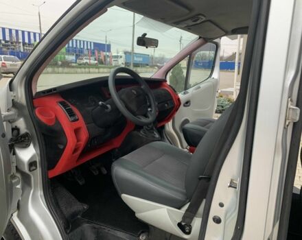 Серый Рено Трафик, объемом двигателя 2.5 л и пробегом 300 тыс. км за 7800 $, фото 7 на Automoto.ua