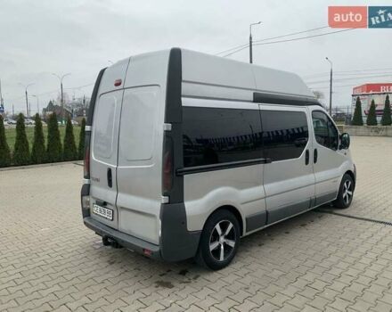 Серый Рено Трафик, объемом двигателя 2.5 л и пробегом 300 тыс. км за 7800 $, фото 1 на Automoto.ua