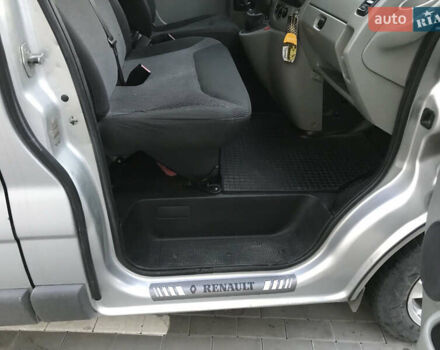 Сірий Рено Трафік, об'ємом двигуна 1.9 л та пробігом 298 тис. км за 7100 $, фото 11 на Automoto.ua