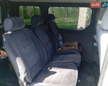 Серый Рено Трафик, объемом двигателя 1.87 л и пробегом 275 тыс. км за 7300 $, фото 8 на Automoto.ua