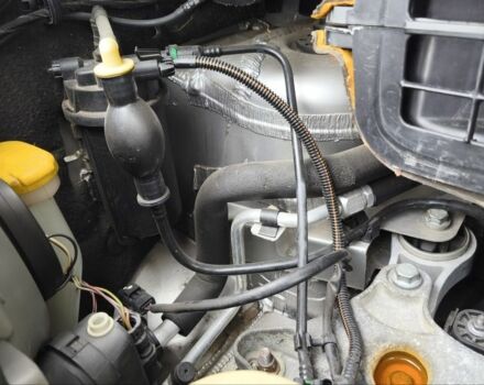 Серый Рено Трафик, объемом двигателя 2.5 л и пробегом 350 тыс. км за 7000 $, фото 19 на Automoto.ua