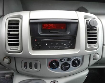 Сірий Рено Трафік, об'ємом двигуна 0 л та пробігом 270 тис. км за 3000 $, фото 12 на Automoto.ua