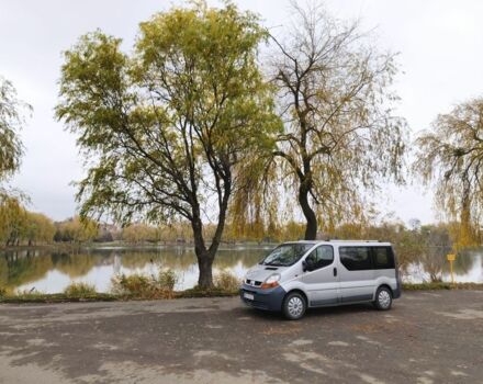 Серый Рено Трафик, объемом двигателя 2.5 л и пробегом 350 тыс. км за 7000 $, фото 21 на Automoto.ua