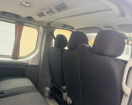 Сірий Рено Трафік, об'ємом двигуна 2 л та пробігом 205 тис. км за 10200 $, фото 12 на Automoto.ua