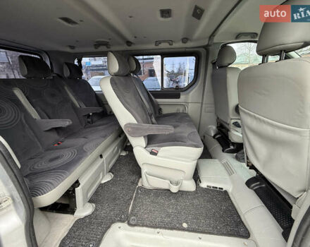 Серый Рено Трафик, объемом двигателя 2.5 л и пробегом 299 тыс. км за 12900 $, фото 13 на Automoto.ua