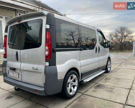 Серый Рено Трафик, объемом двигателя 2.5 л и пробегом 227 тыс. км за 9700 $, фото 6 на Automoto.ua