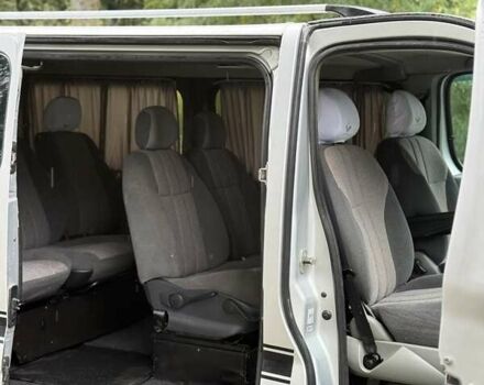 Серый Рено Трафик, объемом двигателя 2 л и пробегом 340 тыс. км за 10000 $, фото 9 на Automoto.ua