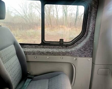 Серый Рено Трафик, объемом двигателя 2 л и пробегом 347 тыс. км за 9500 $, фото 14 на Automoto.ua