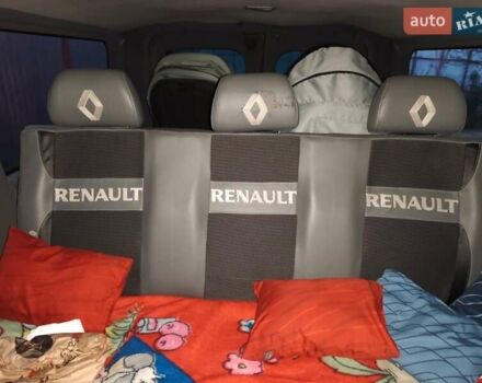 Сірий Рено Трафік, об'ємом двигуна 2 л та пробігом 367 тис. км за 8999 $, фото 7 на Automoto.ua