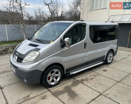 Серый Рено Трафик, объемом двигателя 2.5 л и пробегом 227 тыс. км за 9700 $, фото 16 на Automoto.ua