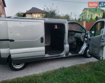 Серый Рено Трафик, объемом двигателя 2 л и пробегом 265 тыс. км за 6999 $, фото 11 на Automoto.ua