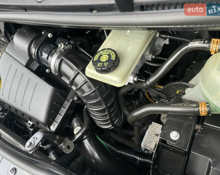 Серый Рено Трафик, объемом двигателя 2.5 л и пробегом 227 тыс. км за 9700 $, фото 38 на Automoto.ua