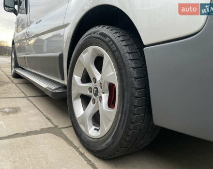 Серый Рено Трафик, объемом двигателя 2.5 л и пробегом 227 тыс. км за 9700 $, фото 27 на Automoto.ua