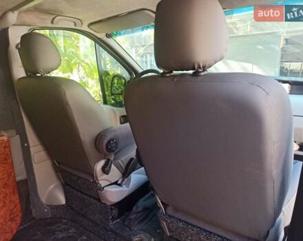 Сірий Рено Трафік, об'ємом двигуна 2 л та пробігом 367 тис. км за 8999 $, фото 13 на Automoto.ua