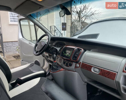 Серый Рено Трафик, объемом двигателя 2.5 л и пробегом 227 тыс. км за 9700 $, фото 47 на Automoto.ua