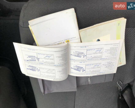 Сірий Рено Трафік, об'ємом двигуна 2 л та пробігом 271 тис. км за 8900 $, фото 22 на Automoto.ua