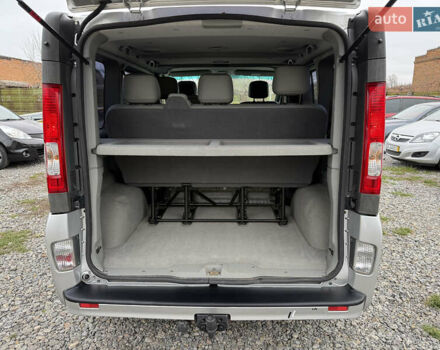 Серый Рено Трафик, объемом двигателя 2.5 л и пробегом 299 тыс. км за 12900 $, фото 24 на Automoto.ua