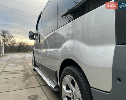 Серый Рено Трафик, объемом двигателя 2.5 л и пробегом 227 тыс. км за 9700 $, фото 5 на Automoto.ua