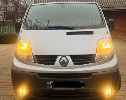 Сірий Рено Трафік, об'ємом двигуна 2 л та пробігом 205 тис. км за 10200 $, фото 1 на Automoto.ua