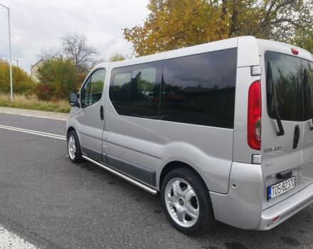 Серый Рено Трафик, объемом двигателя 2.5 л и пробегом 272 тыс. км за 3900 $, фото 1 на Automoto.ua