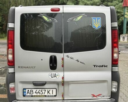 Сірий Рено Трафік, об'ємом двигуна 2 л та пробігом 320 тис. км за 9950 $, фото 5 на Automoto.ua
