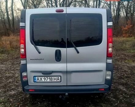 Серый Рено Трафик, объемом двигателя 2 л и пробегом 347 тыс. км за 9500 $, фото 4 на Automoto.ua