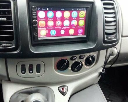 Серый Рено Трафик, объемом двигателя 2 л и пробегом 346 тыс. км за 8200 $, фото 7 на Automoto.ua