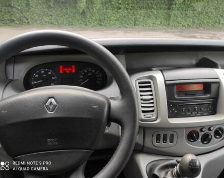 Рено Трафик 2008 в Львове на Automoto.ua Серый Рено Трафик, объемом двигателя 2 л и пробегом 338 тыс. км за 10489 $, фото 10 на Automoto.ua