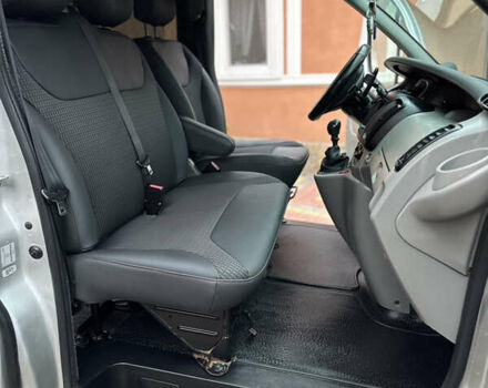 Сірий Рено Трафік, об'ємом двигуна 2 л та пробігом 375 тис. км за 8000 $, фото 19 на Automoto.ua