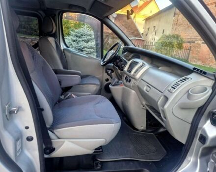 Сірий Рено Трафік, об'ємом двигуна 2 л та пробігом 283 тис. км за 6800 $, фото 22 на Automoto.ua