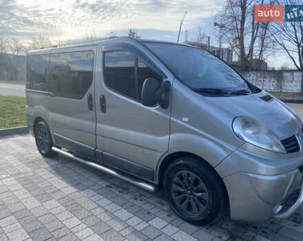 Серый Рено Трафик, объемом двигателя 2.46 л и пробегом 323 тыс. км за 10000 $, фото 7 на Automoto.ua