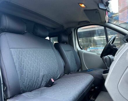 Серый Рено Трафик, объемом двигателя 2 л и пробегом 275 тыс. км за 9500 $, фото 18 на Automoto.ua