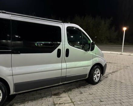 Сірий Рено Трафік, об'ємом двигуна 2 л та пробігом 375 тис. км за 8000 $, фото 12 на Automoto.ua