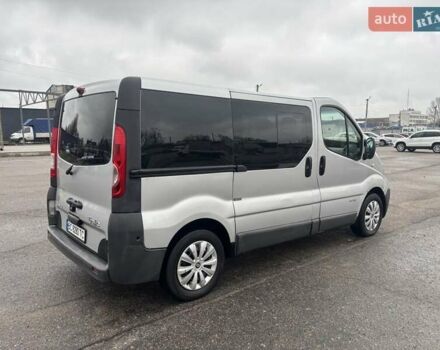 Серый Рено Трафик, объемом двигателя 2 л и пробегом 284 тыс. км за 9900 $, фото 8 на Automoto.ua