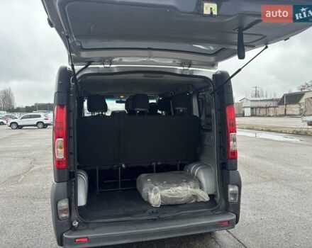 Серый Рено Трафик, объемом двигателя 2 л и пробегом 284 тыс. км за 9900 $, фото 23 на Automoto.ua