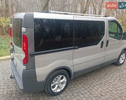 Сірий Рено Трафік, об'ємом двигуна 2 л та пробігом 270 тис. км за 8900 $, фото 19 на Automoto.ua