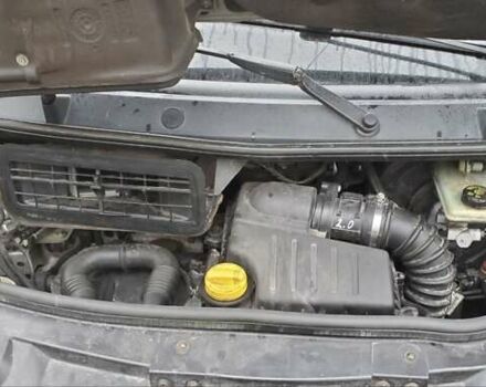 Серый Рено Трафик, объемом двигателя 2 л и пробегом 369 тыс. км за 9700 $, фото 5 на Automoto.ua