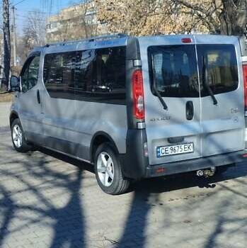 Серый Рено Трафик, объемом двигателя 2.46 л и пробегом 400 тыс. км за 7900 $, фото 16 на Automoto.ua