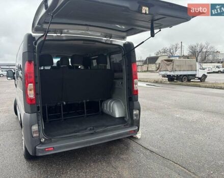 Серый Рено Трафик, объемом двигателя 2 л и пробегом 284 тыс. км за 9900 $, фото 24 на Automoto.ua