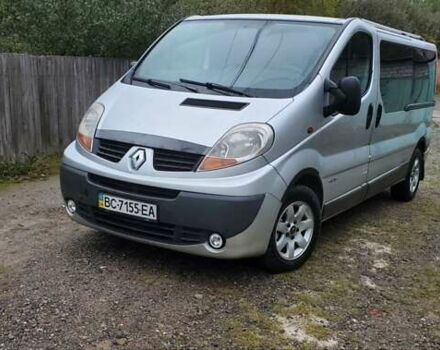 Серый Рено Трафик, объемом двигателя 2 л и пробегом 369 тыс. км за 9700 $, фото 14 на Automoto.ua