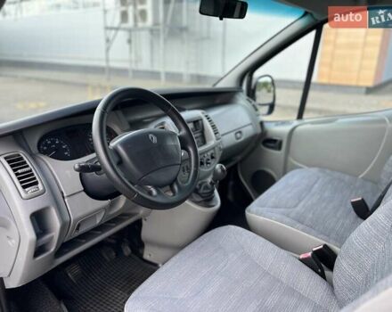 Сірий Рено Трафік, об'ємом двигуна 2 л та пробігом 310 тис. км за 10800 $, фото 1 на Automoto.ua