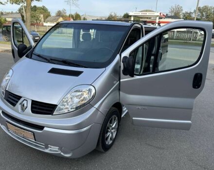 Рено Трафик 2009 в Чернигове на Automoto.ua Серый Рено Трафик, объемом двигателя 2 л и пробегом 361 тыс. км за 7000 $, фото 1 на Automoto.ua