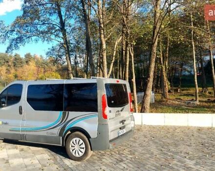 Серый Рено Трафик, объемом двигателя 2.5 л и пробегом 396 тыс. км за 9000 $, фото 6 на Automoto.ua