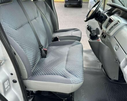 Рено Трафик 2009 в Чернигове на Automoto.ua Серый Рено Трафик, объемом двигателя 2 л и пробегом 361 тыс. км за 7000 $, фото 6 на Automoto.ua