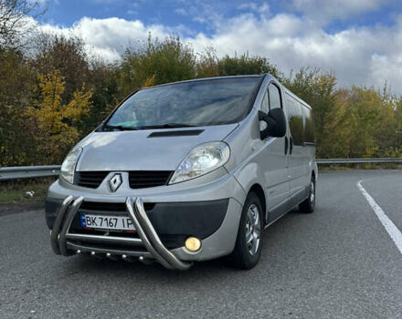 Серый Рено Трафик, объемом двигателя 2.5 л и пробегом 350 тыс. км за 9700 $, фото 4 на Automoto.ua