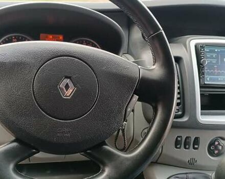 Серый Рено Трафик, объемом двигателя 2 л и пробегом 256 тыс. км за 11350 $, фото 29 на Automoto.ua