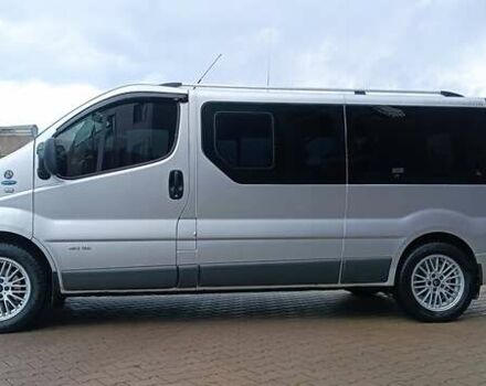 Серый Рено Трафик, объемом двигателя 2 л и пробегом 256 тыс. км за 11350 $, фото 5 на Automoto.ua