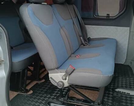 Серый Рено Трафик, объемом двигателя 2 л и пробегом 256 тыс. км за 11350 $, фото 38 на Automoto.ua